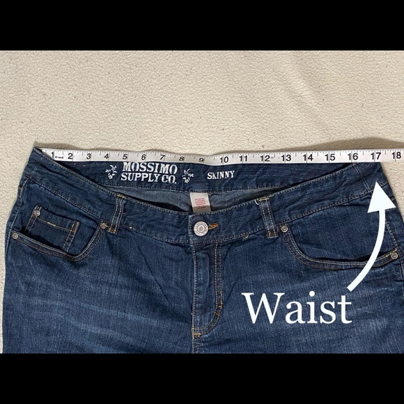 Mossimo Supply Co. Denim - Skinny Jeans in Dark Blue
